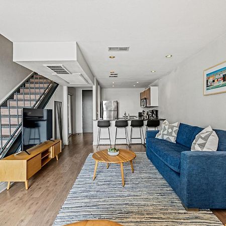 Littlefield Lofts, Hosted By Placemakr - 6Th St Austin Room photo