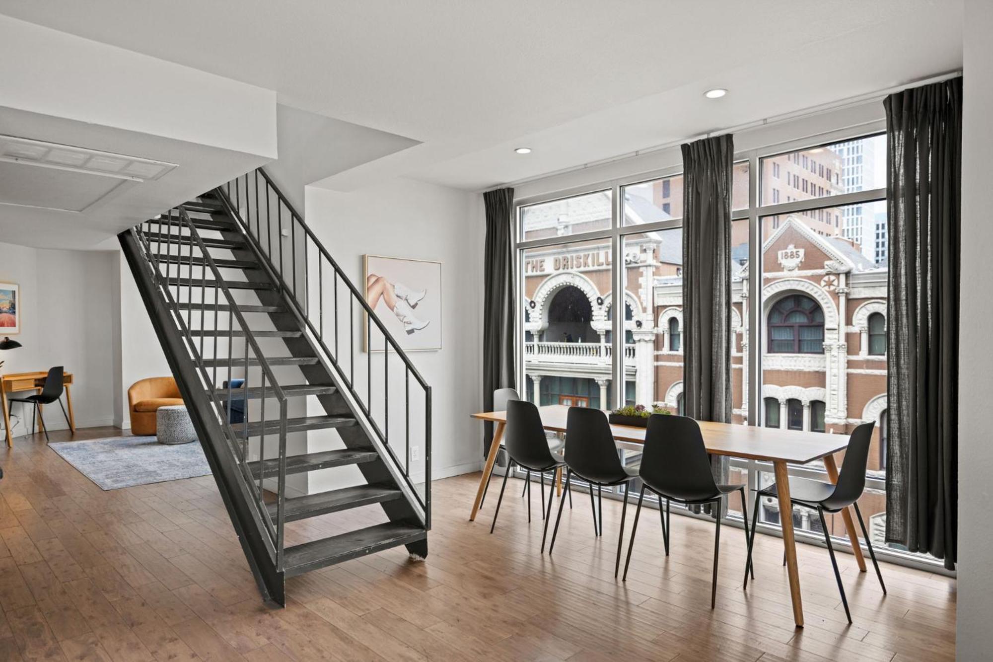 Littlefield Lofts, Hosted By Placemakr - 6Th St Austin Room photo
