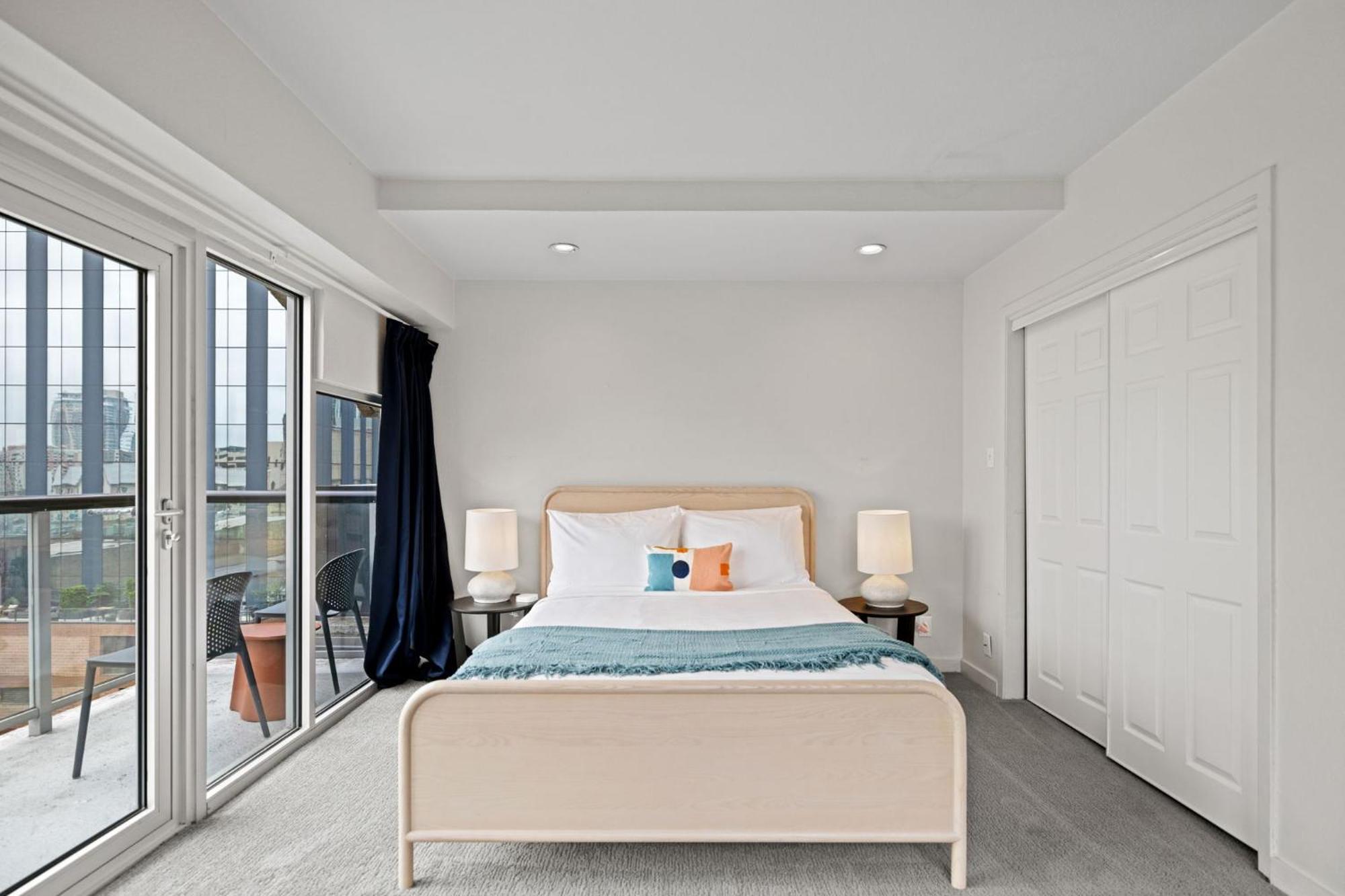 Littlefield Lofts, Hosted By Placemakr - 6Th St Austin Room photo
