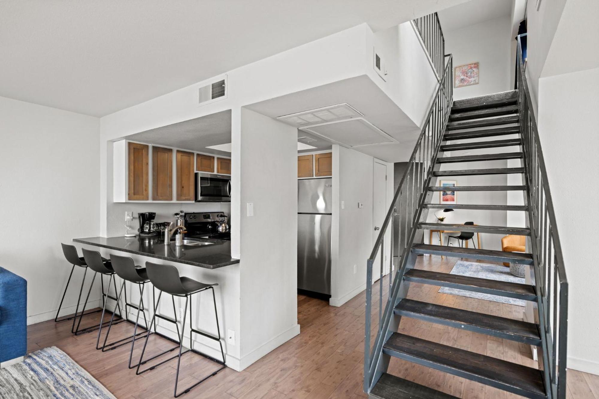 Littlefield Lofts, Hosted By Placemakr - 6Th St Austin Room photo